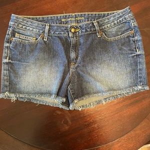 Michael Kors cut off denim shorts. Size 4